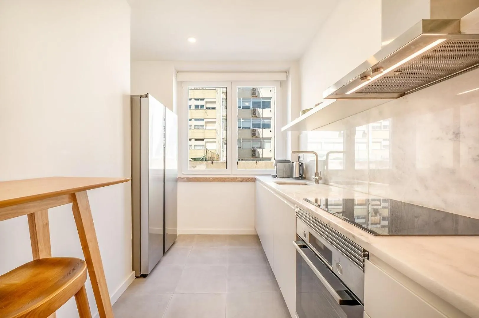 Guestready - Bright And Airy Lisbon Retreat Apartment Portugal